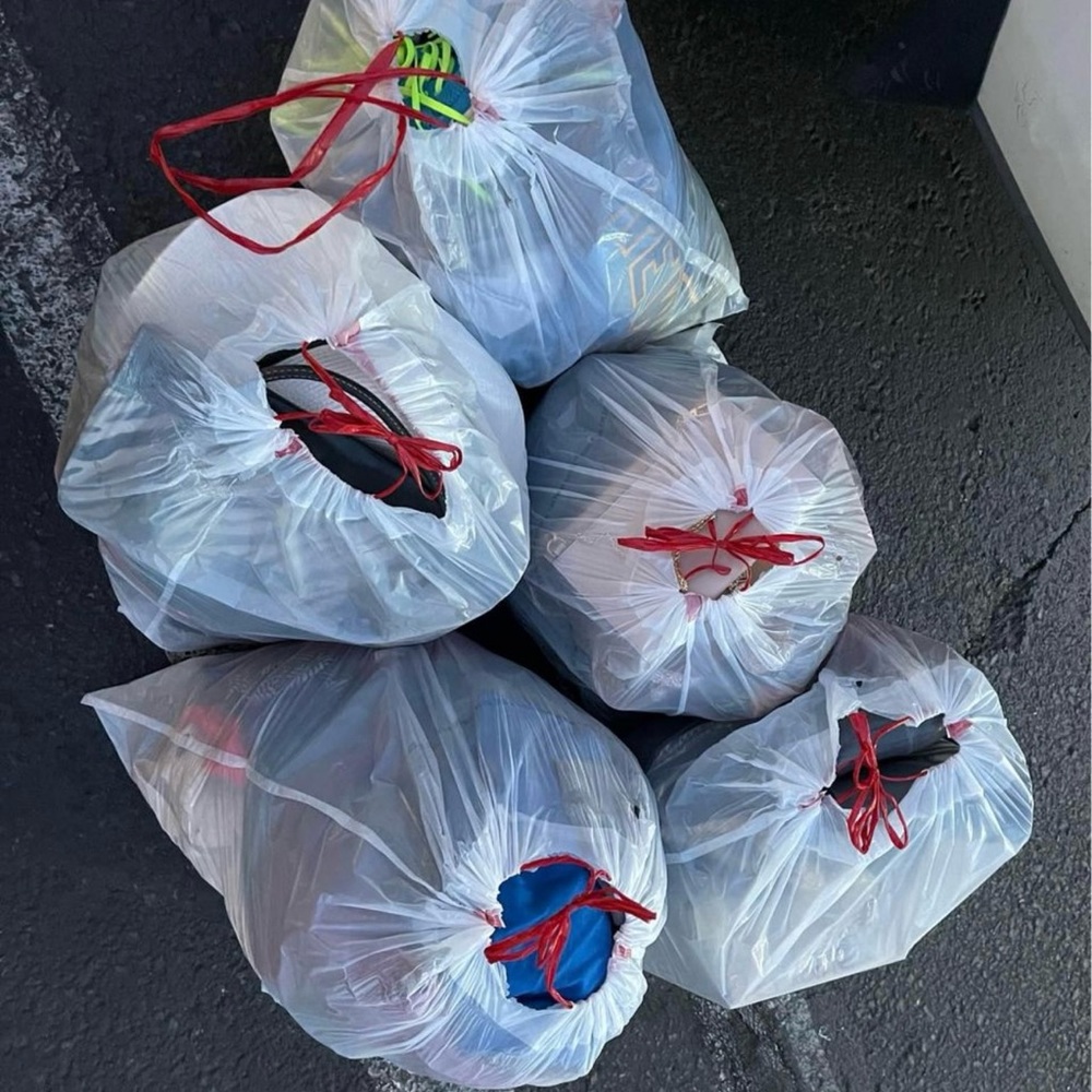 Im selling mystery boxes of clothes